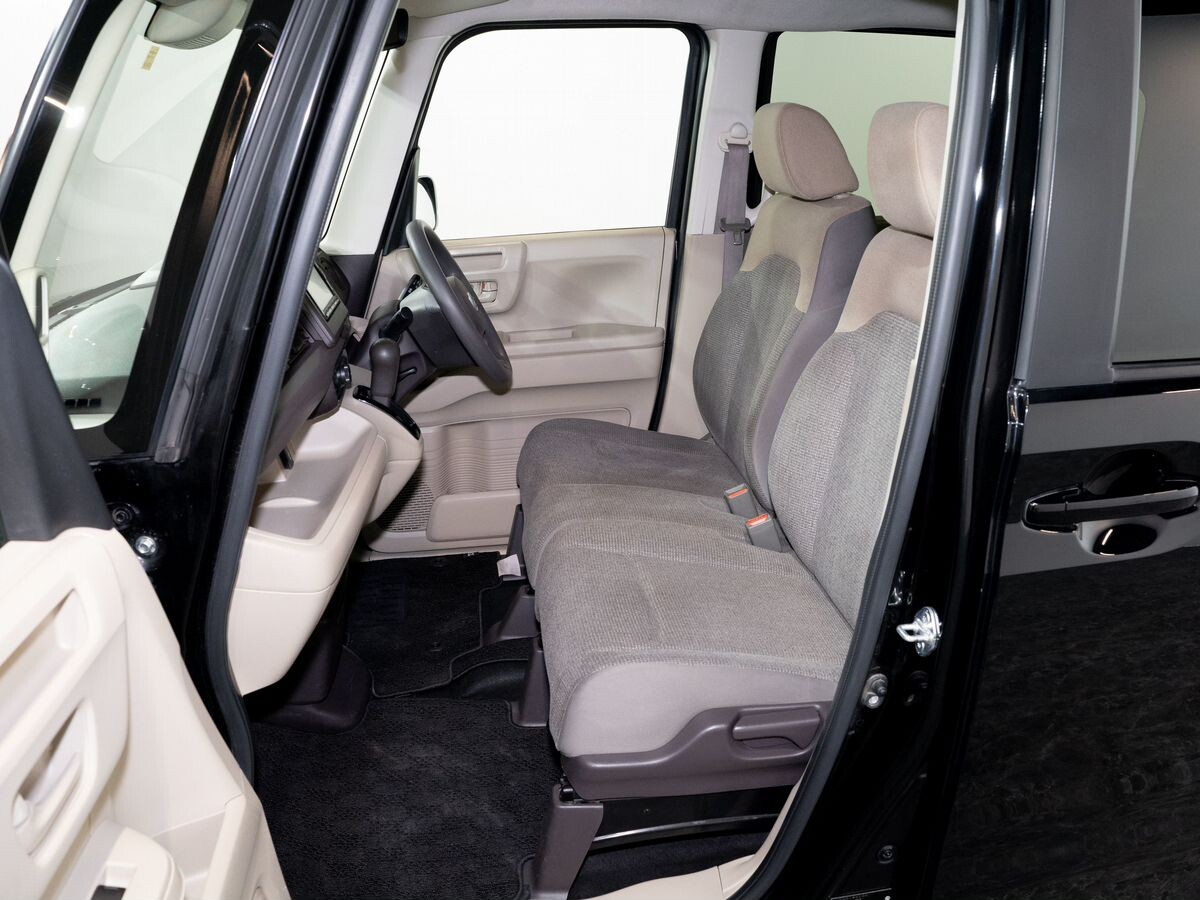 Honda N-BOX 2017 - фото автомобиля