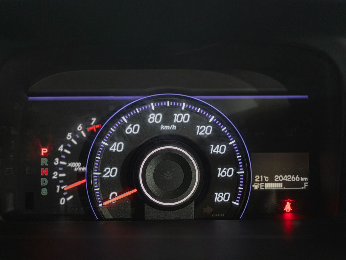 Honda Stepwgn 2013 - фото автомобиля