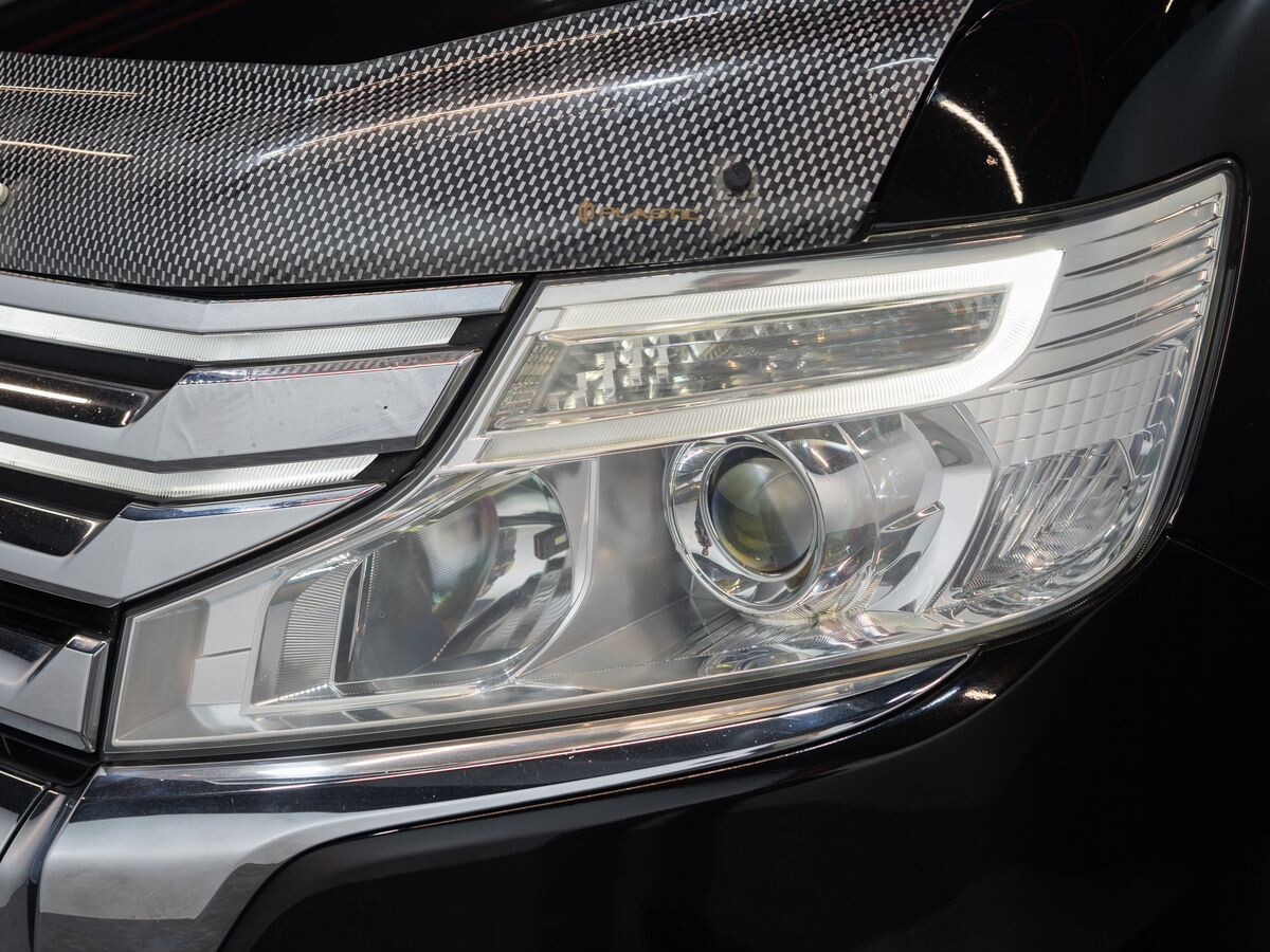 Honda Stepwgn 2013 - фото автомобиля