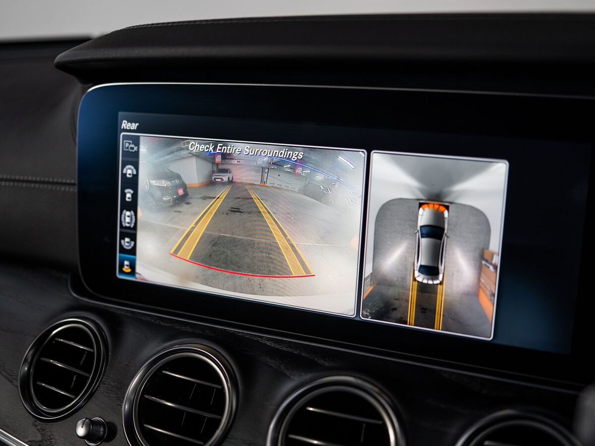 Mercedes-Benz E-Класс 2019 - фото автомобиля