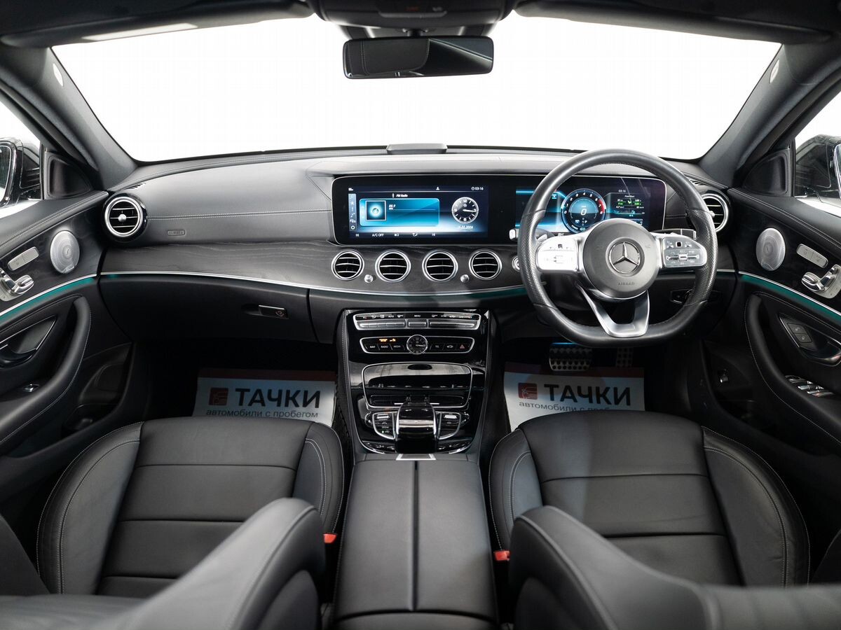 Mercedes-Benz E-Класс 2019 - фото автомобиля
