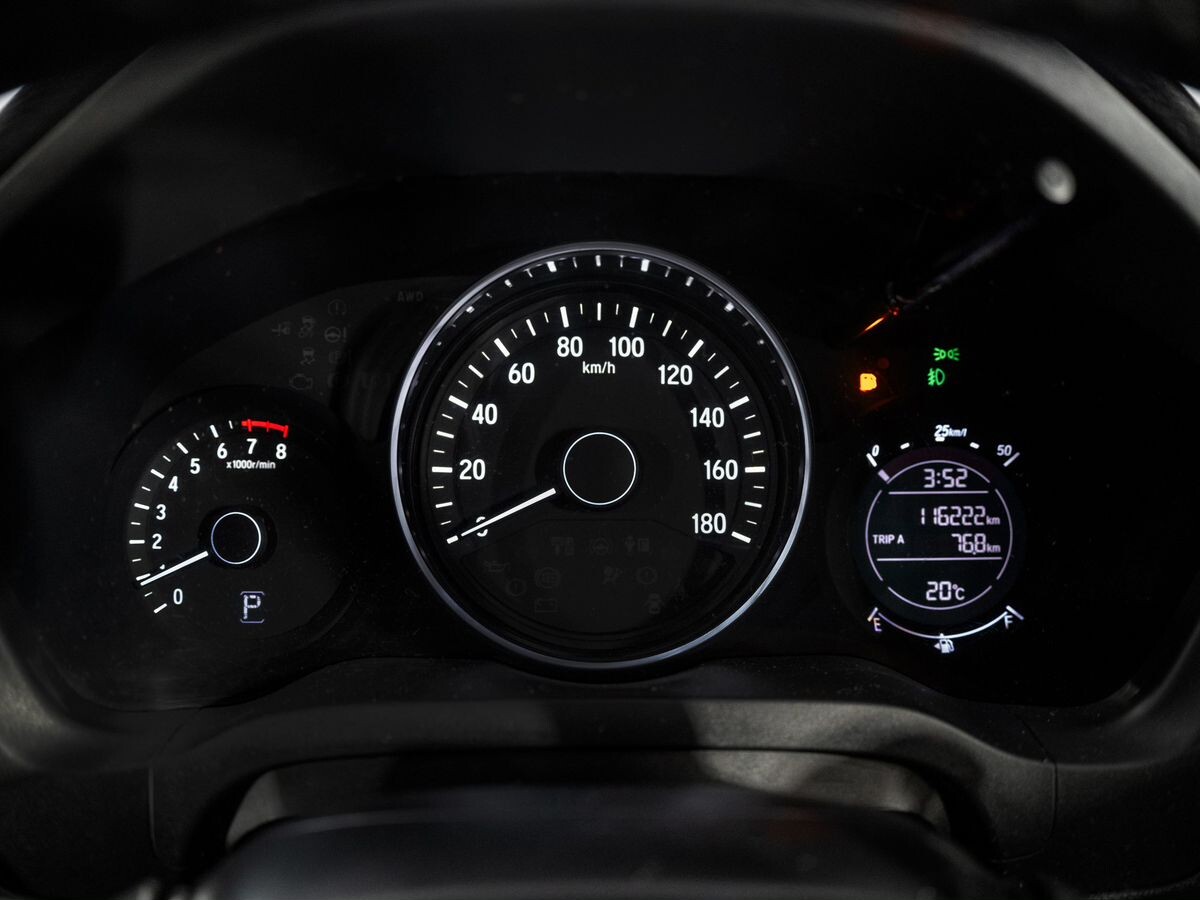 Honda Vezel 2014 - фото автомобиля