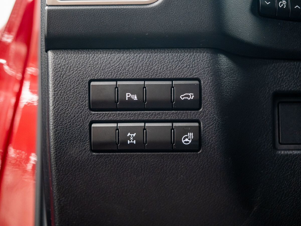 Lexus NX 2017 - фото автомобиля