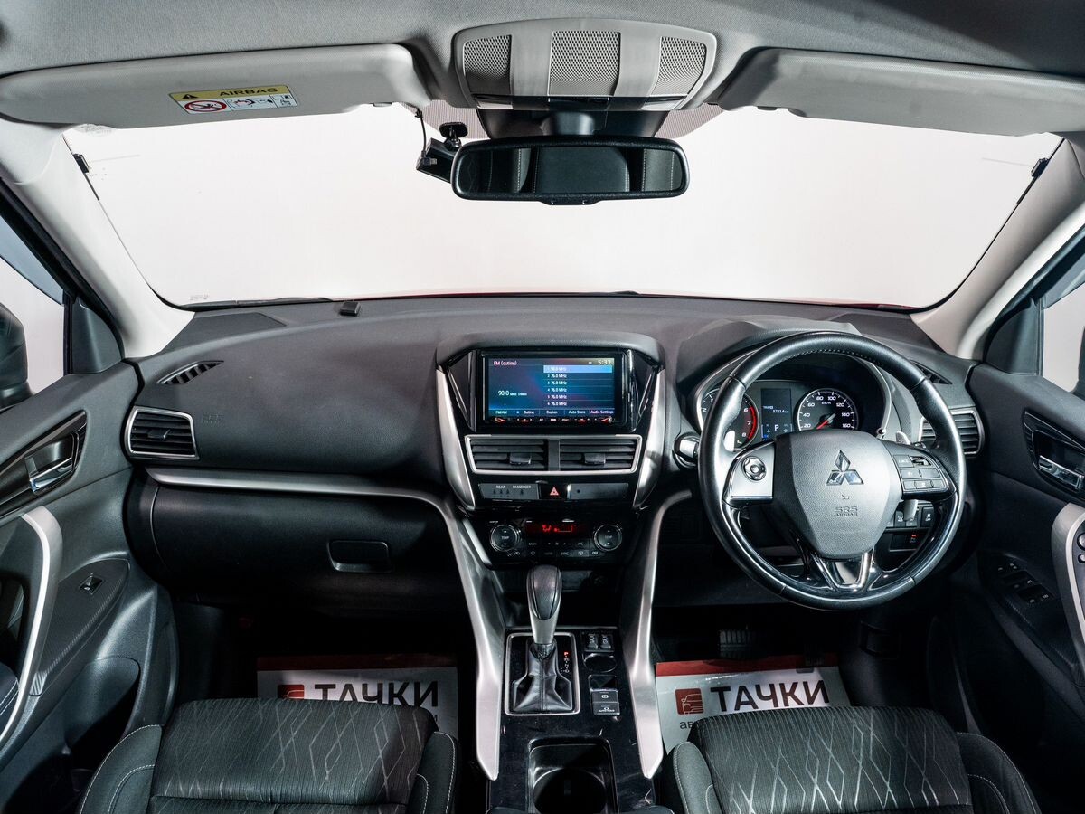 Mitsubishi Eclipse Cross 2019 - фото автомобиля