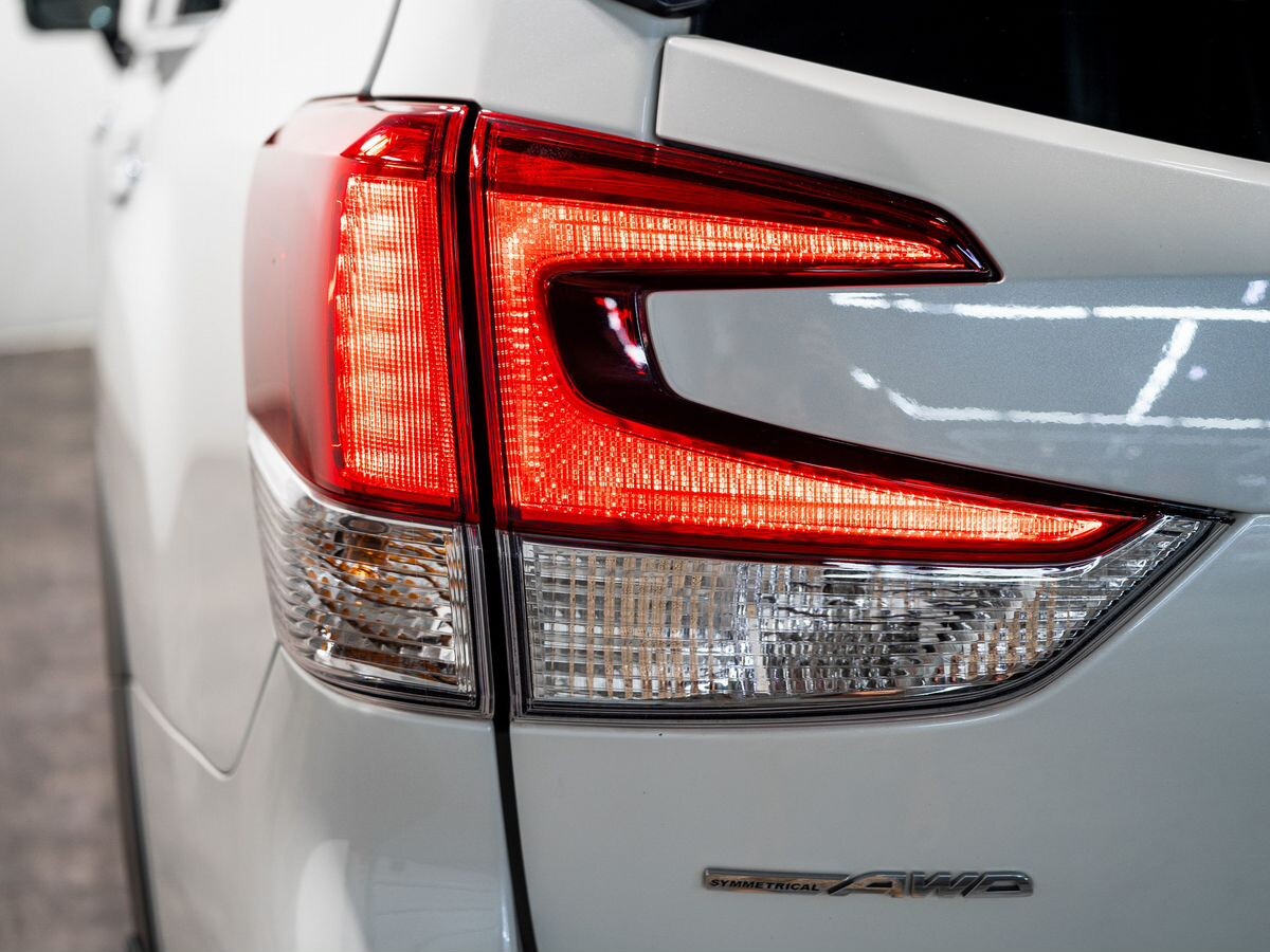 Subaru Forester 2021 - фото автомобиля