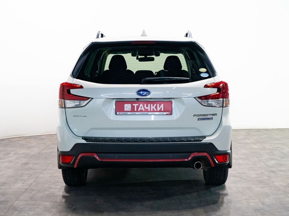 Subaru Forester 2021 - фото автомобиля