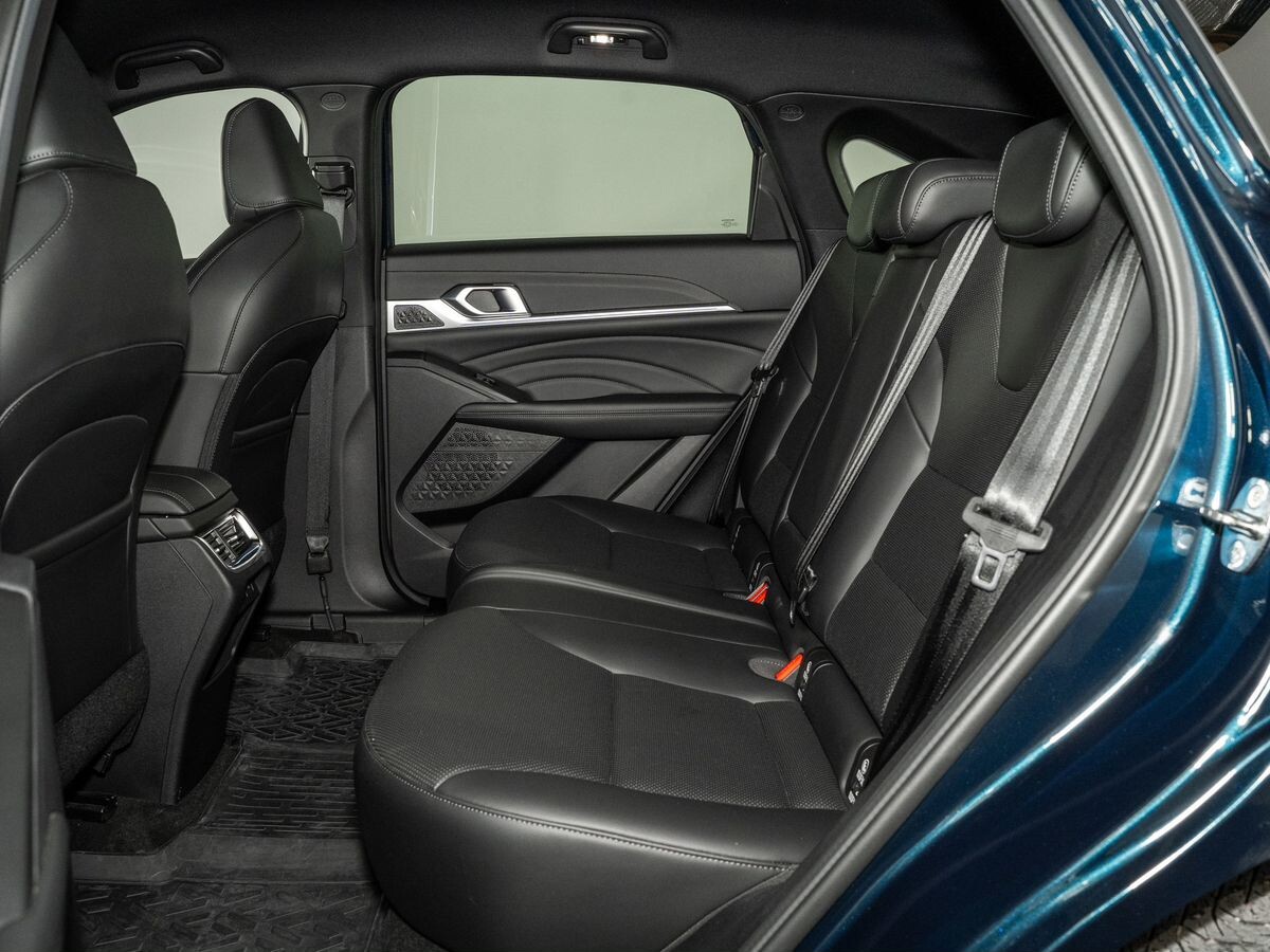 Haval F7 2024 - фото автомобиля