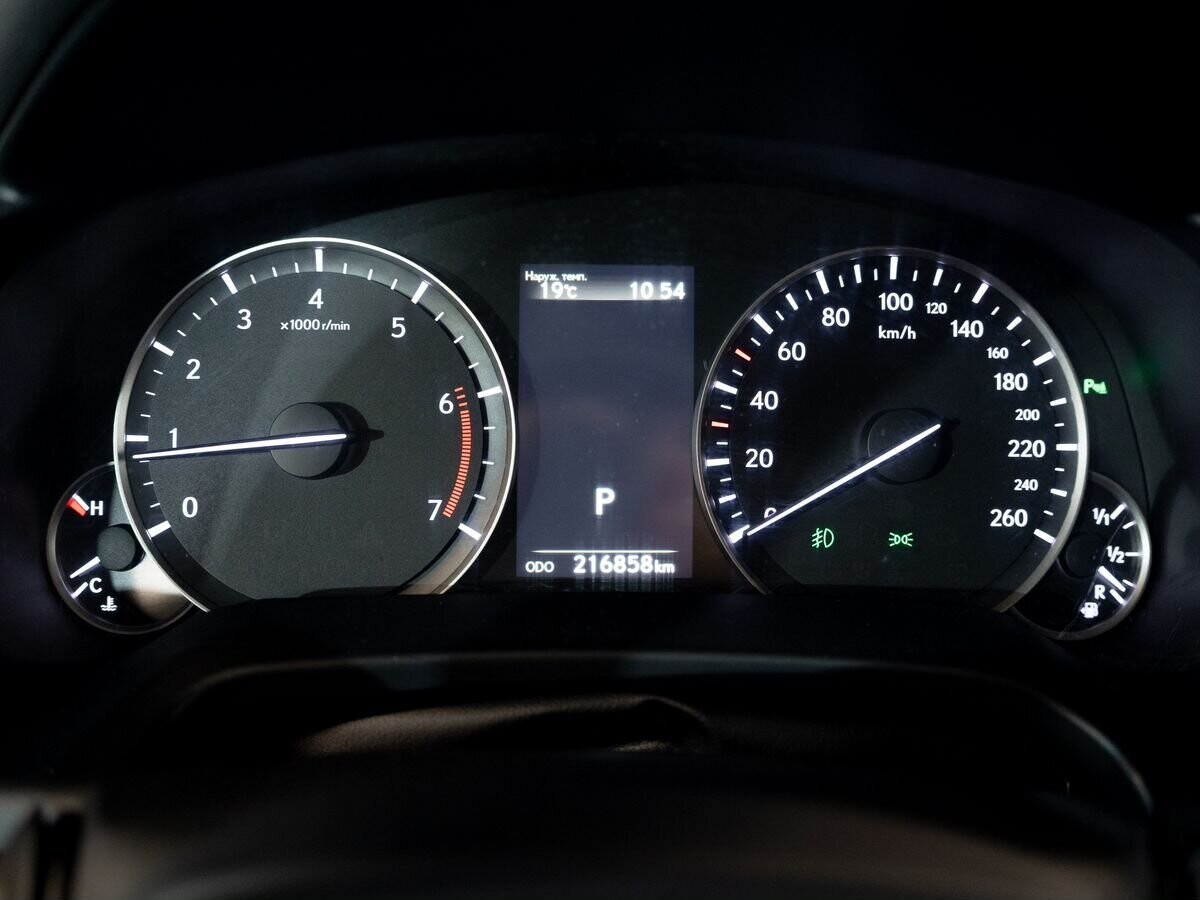 Lexus RX 2016 - фото автомобиля