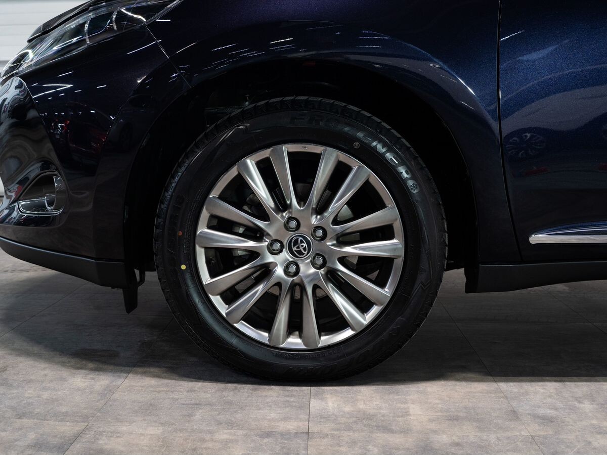 Toyota Harrier 2015 - фото автомобиля