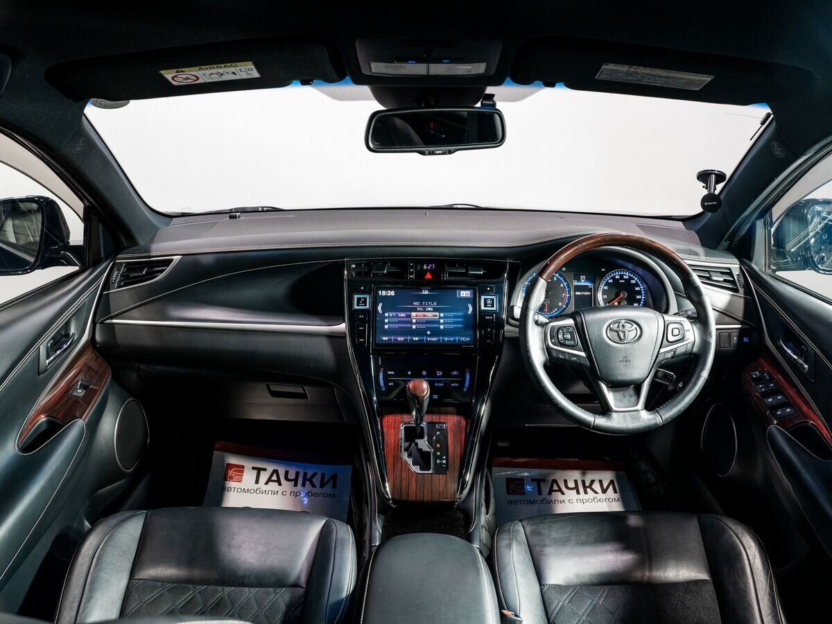 Toyota Harrier 2015 - фото автомобиля