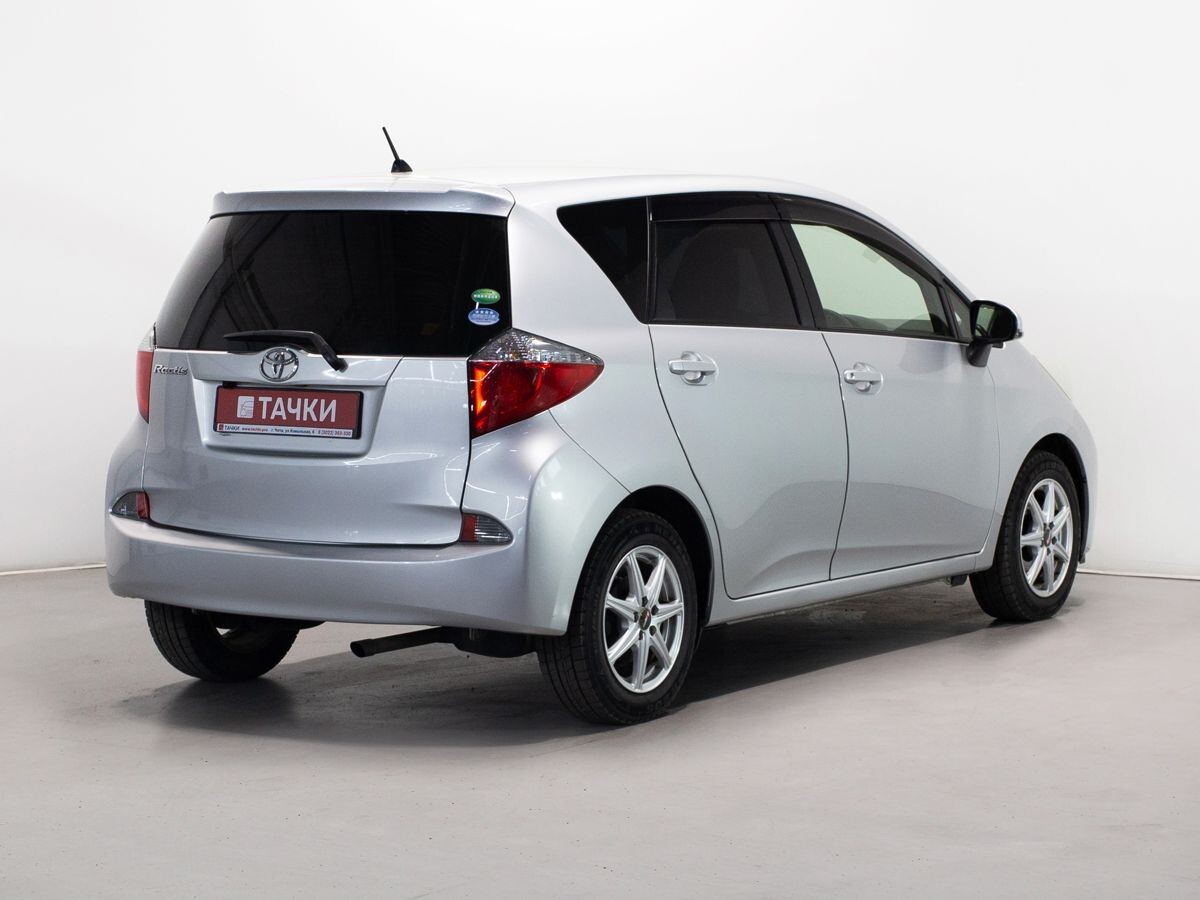 Toyota Ractis 2013 - фото автомобиля