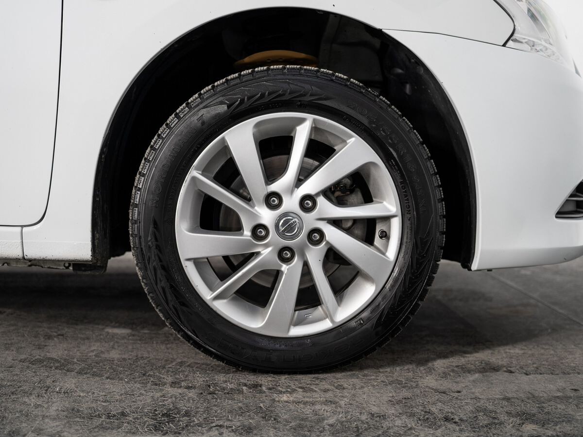 Nissan Sentra 2014 - фото автомобиля