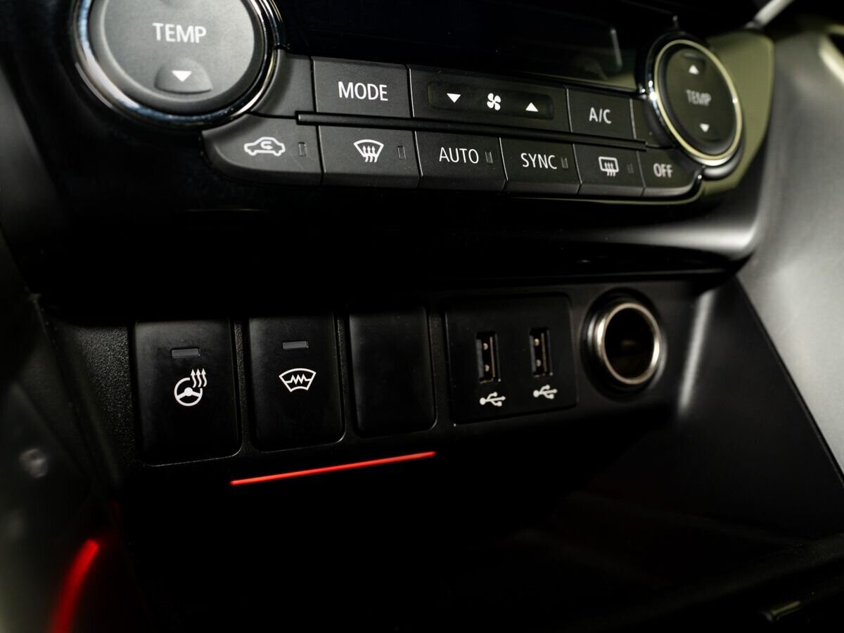 Mitsubishi Eclipse Cross 2018 - фото автомобиля