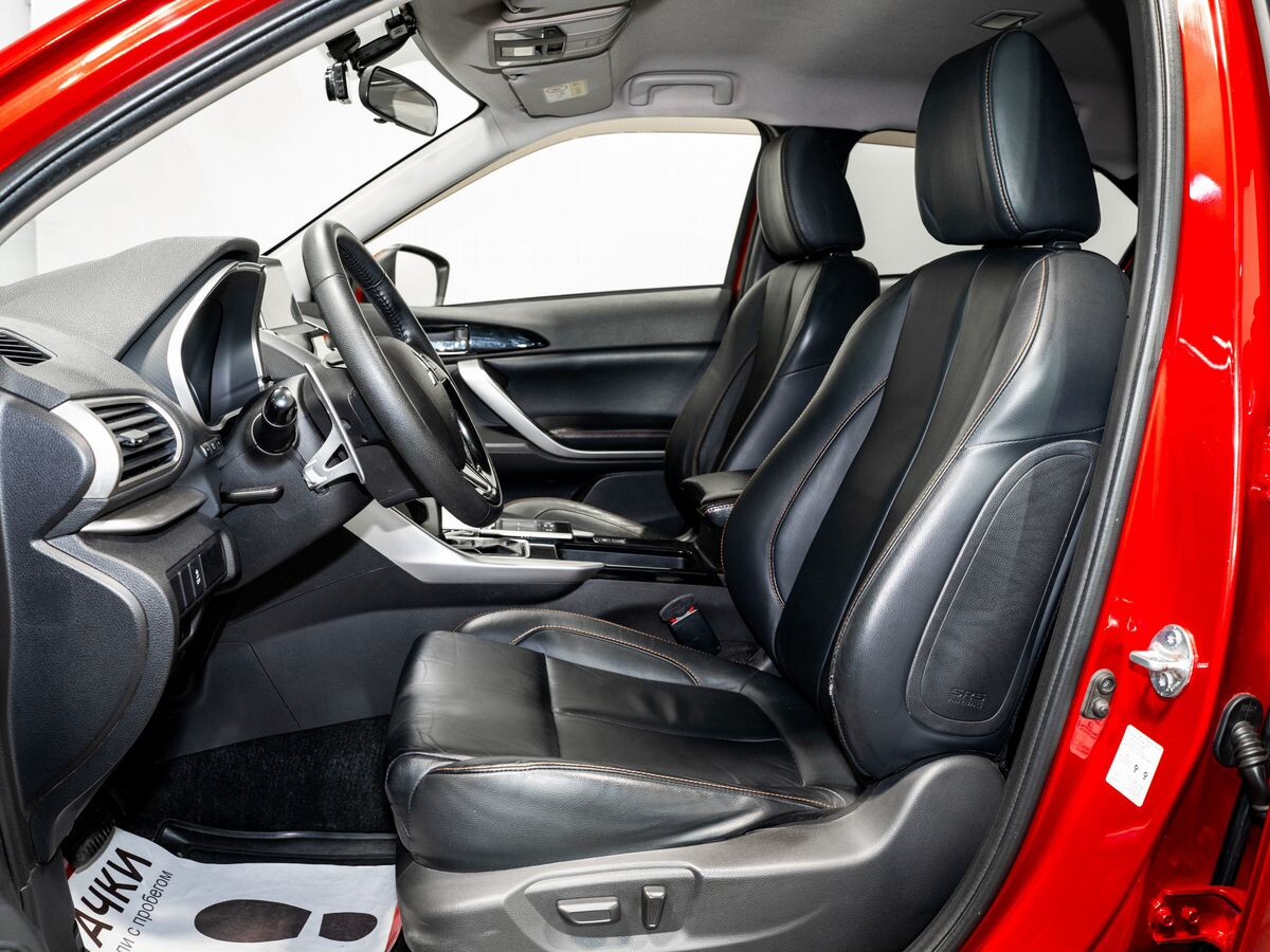 Mitsubishi Eclipse Cross 2018 - фото автомобиля