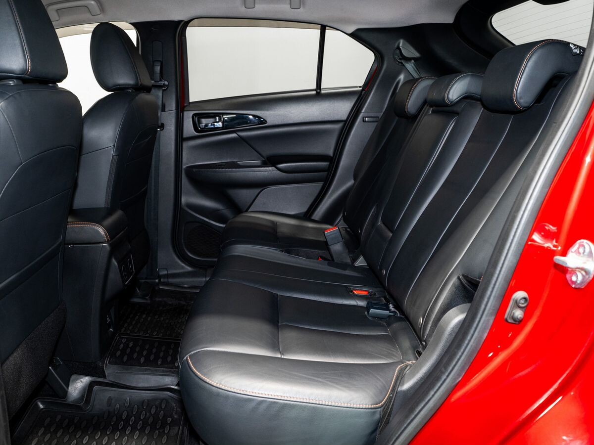 Mitsubishi Eclipse Cross 2018 - фото автомобиля