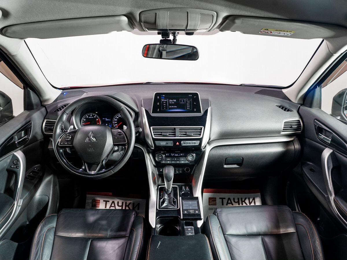 Mitsubishi Eclipse Cross 2018 - фото автомобиля