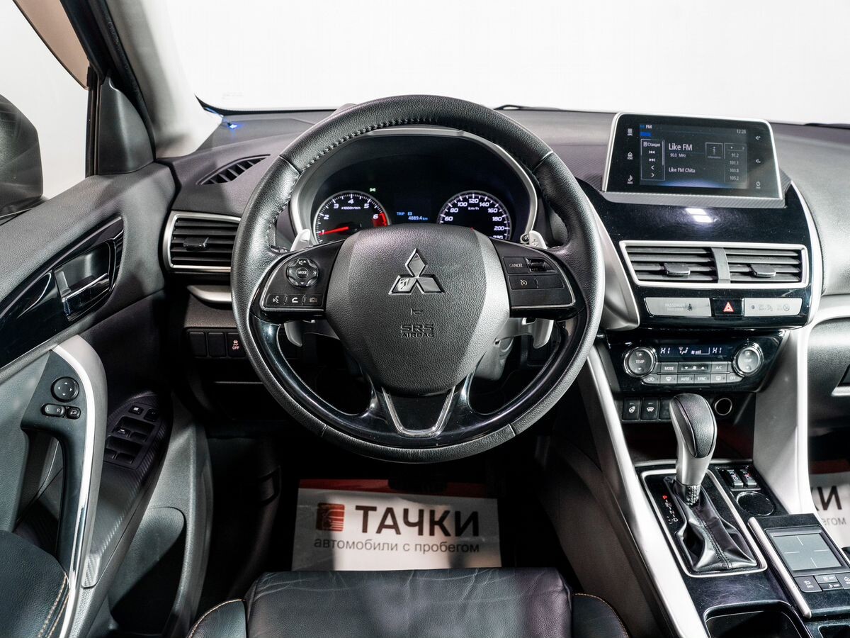 Mitsubishi Eclipse Cross 2018 - фото автомобиля