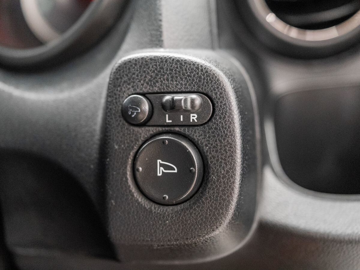 Honda Fit 2011 - фото автомобиля