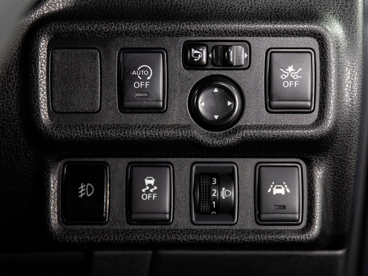 Nissan Note 2019 - фото автомобиля