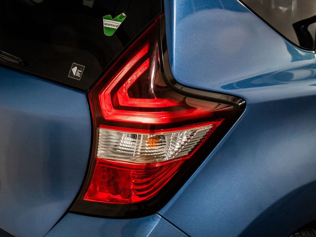 Nissan Note 2019 - фото автомобиля