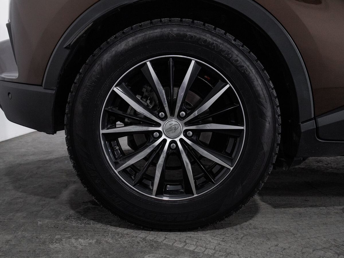 Toyota C-HR 2018 - фото автомобиля