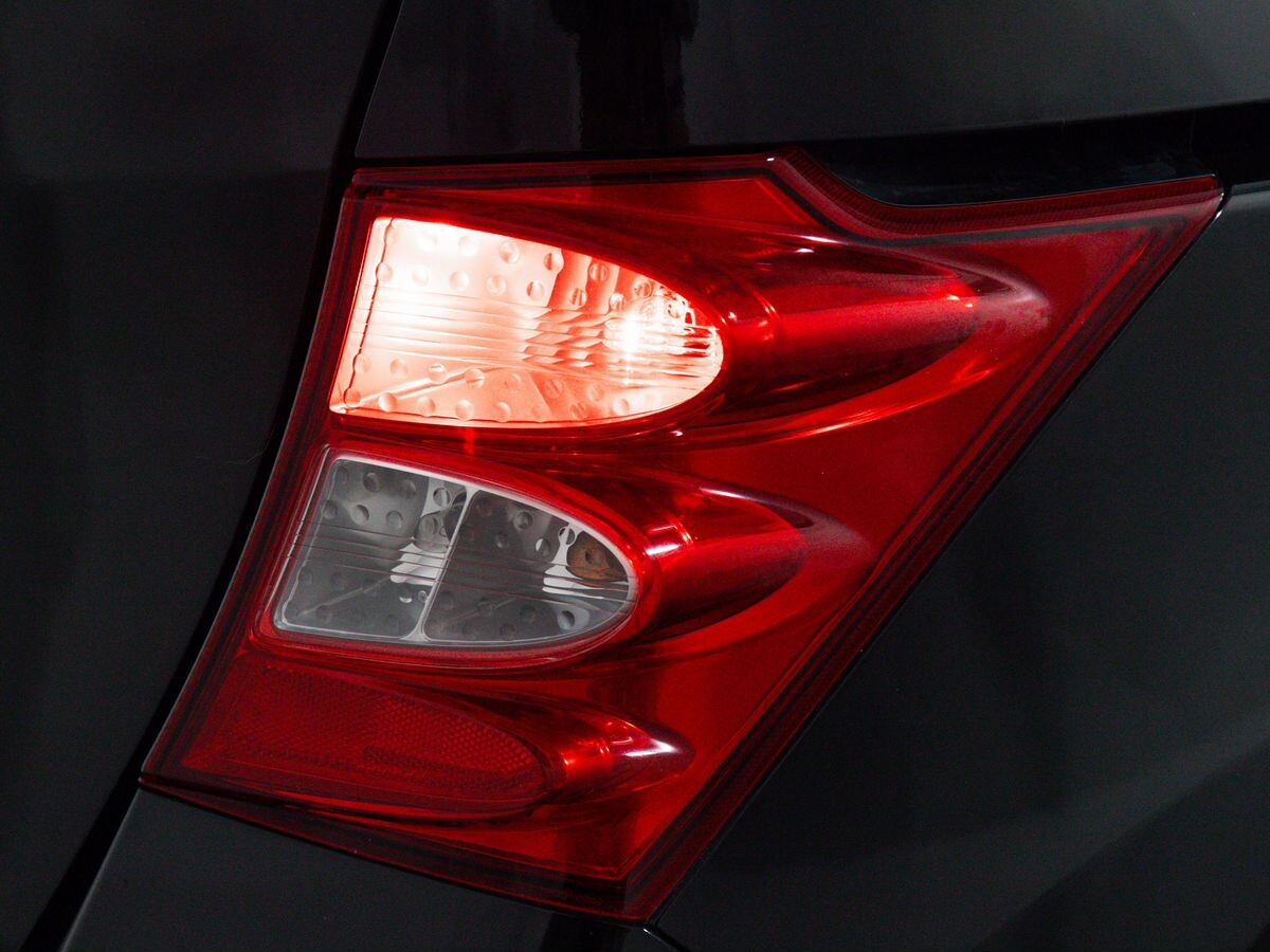 Honda Freed 2008 - фото автомобиля