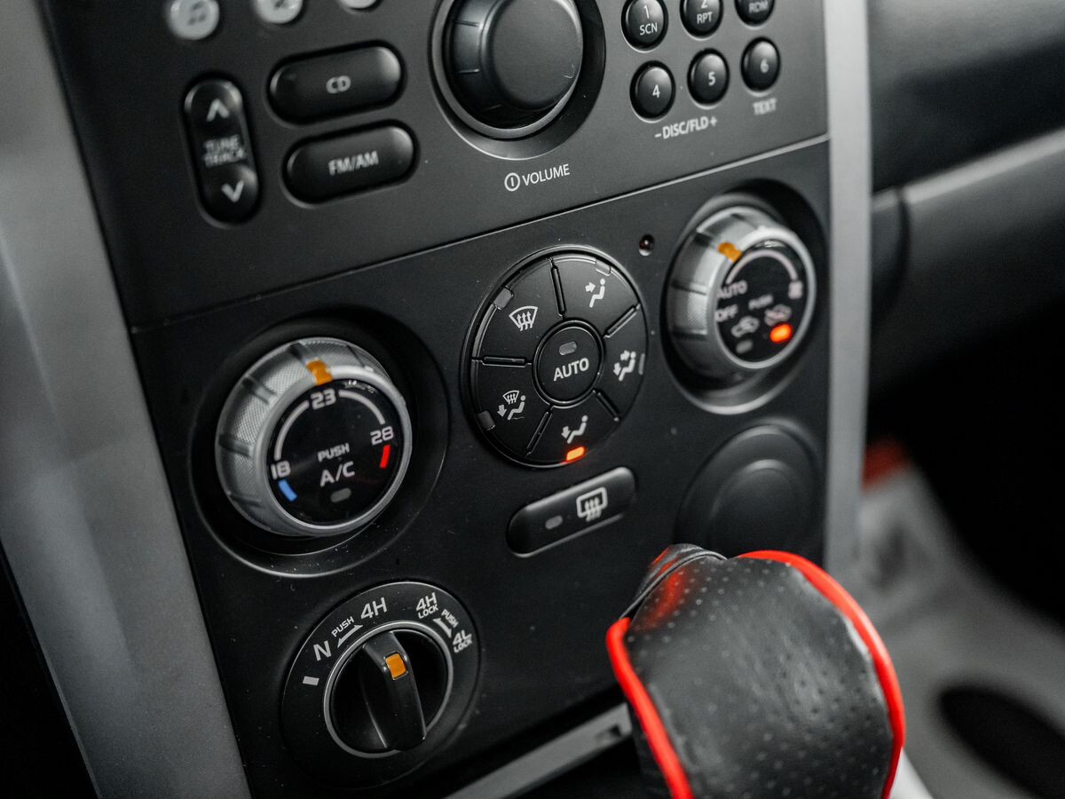 Suzuki Grand Vitara 2007 - фото автомобиля