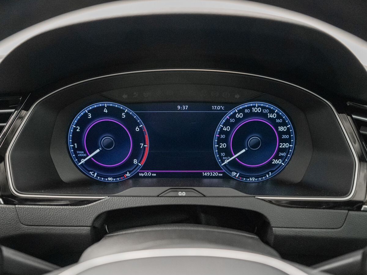 Volkswagen Passat 2016 - фото автомобиля