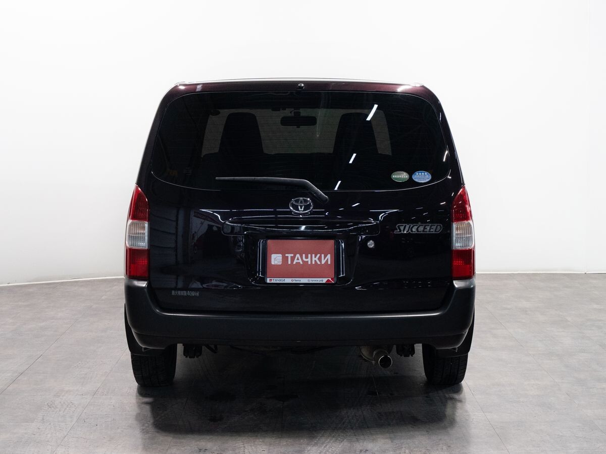 Toyota Succeed 2016 - фото автомобиля