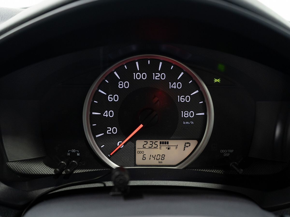 Toyota Corolla 2017 - фото автомобиля