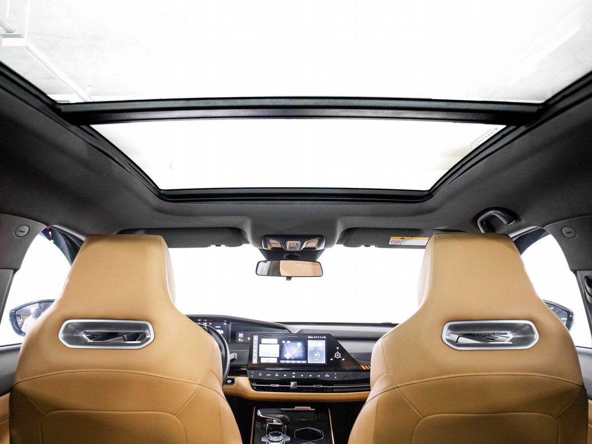 Changan UNI-K 2021 - фото автомобиля