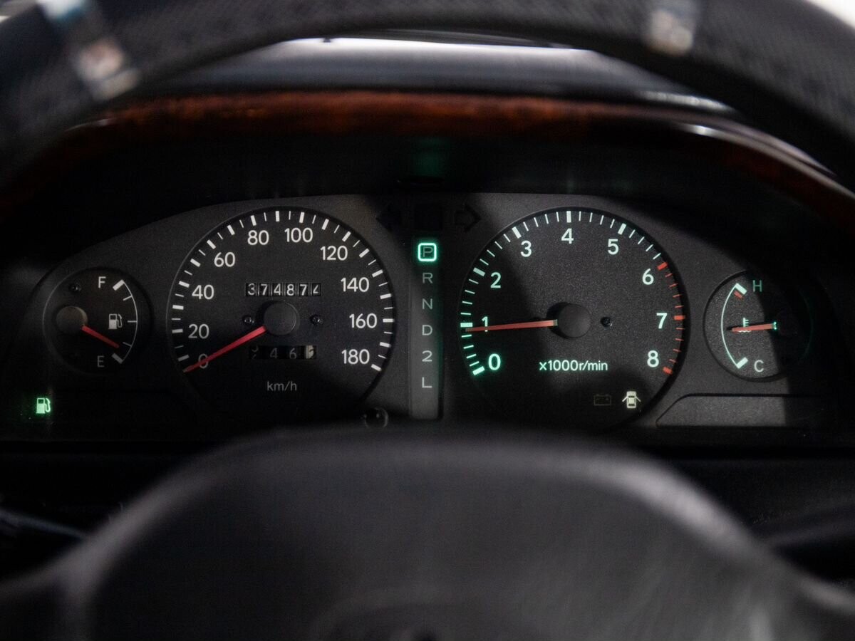 Toyota Corona 1997 - фото автомобиля