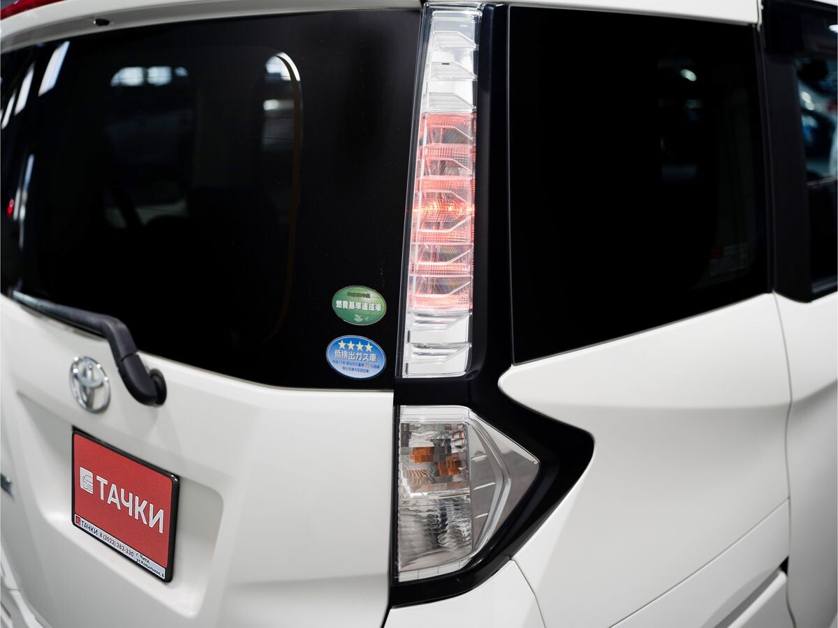 Toyota Tank 2018 - фото автомобиля