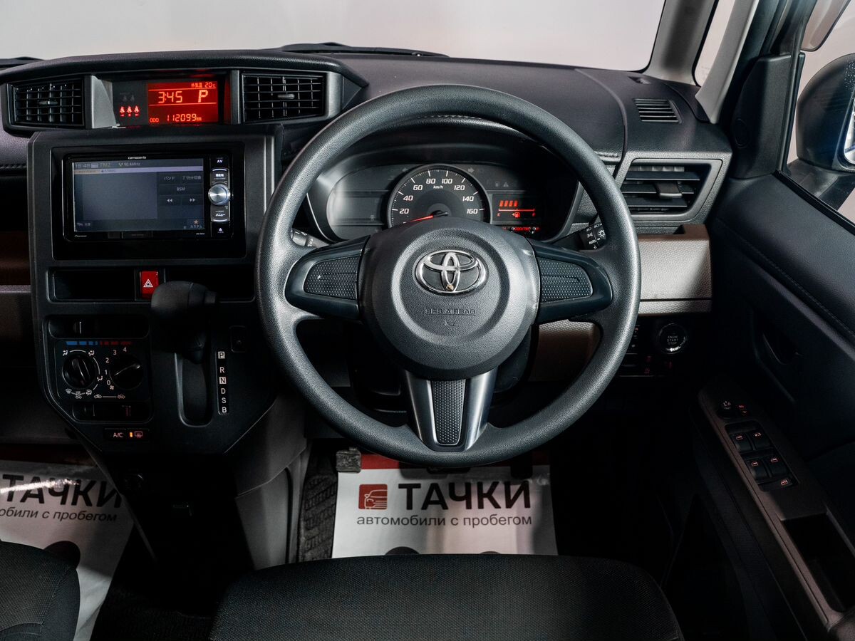 Toyota Tank 2018 - фото автомобиля