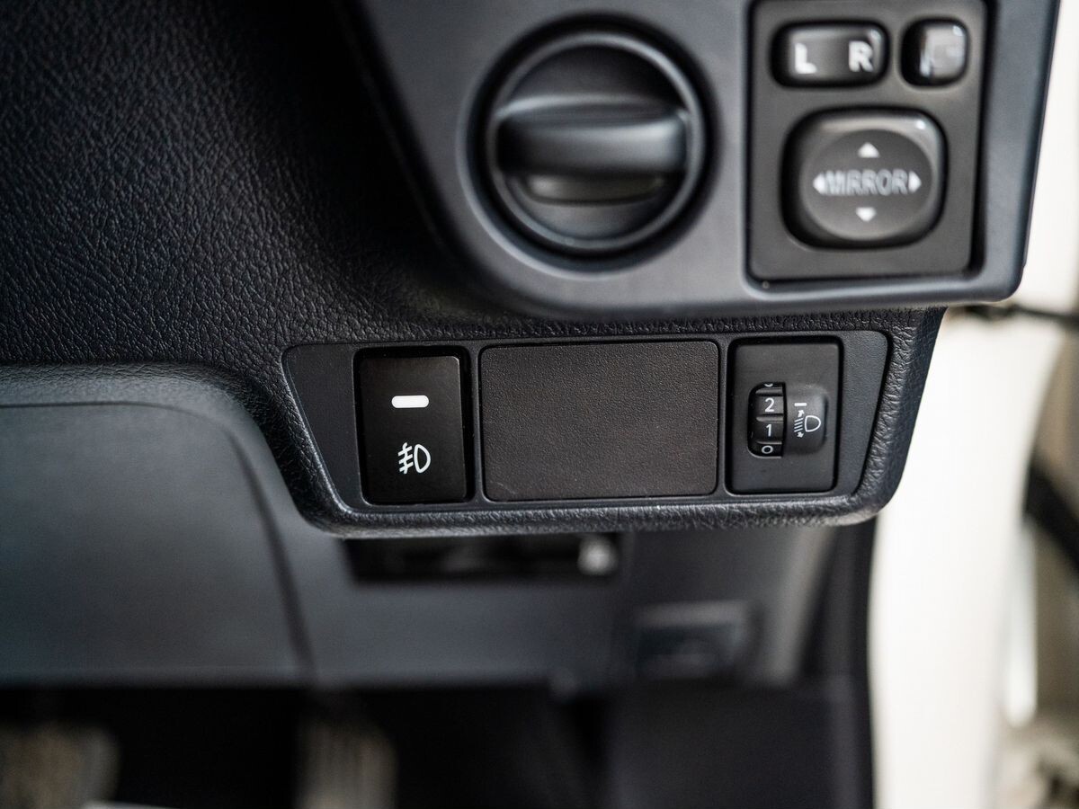 Toyota Corolla 2017 - фото автомобиля