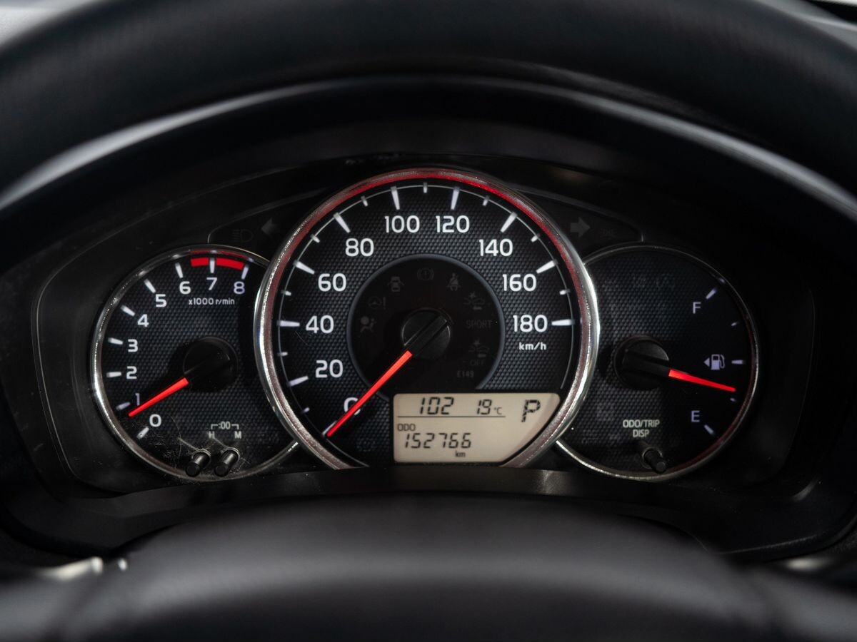 Toyota Corolla 2017 - фото автомобиля