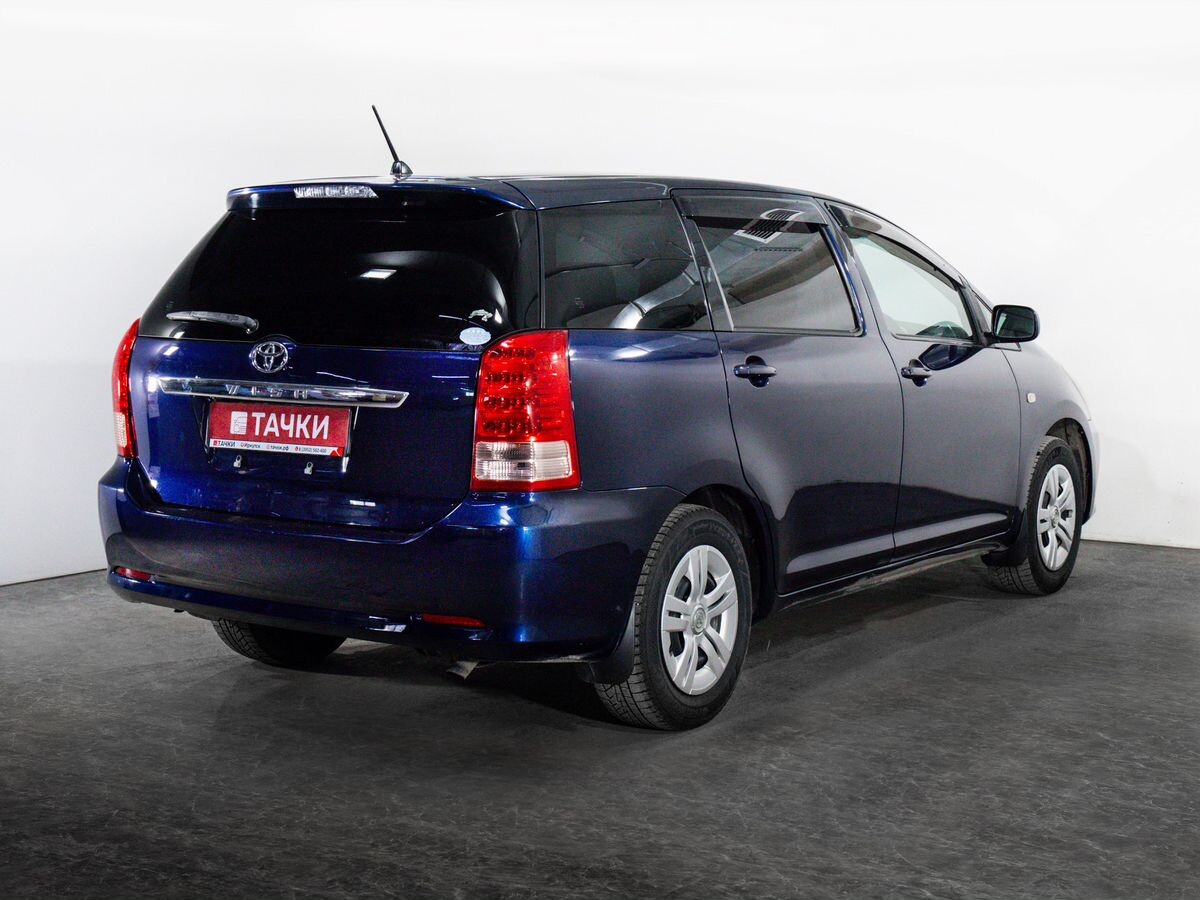 Toyota Wish 2007 - фото автомобиля