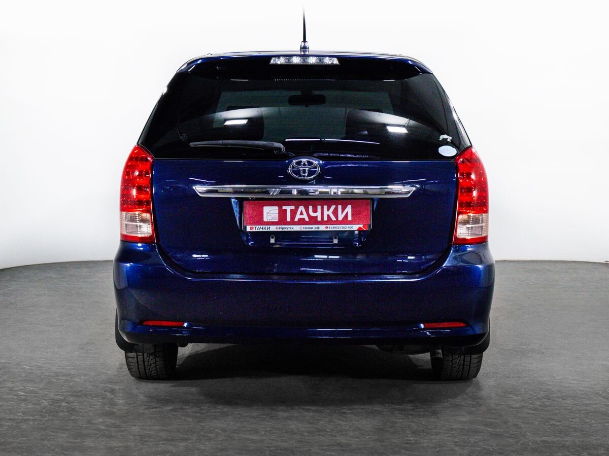 Toyota Wish 2007 - фото автомобиля