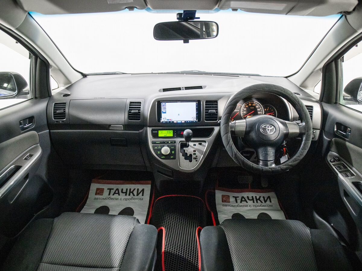 Toyota Wish 2007 - фото автомобиля