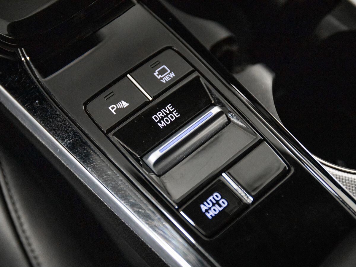 Hyundai Sonata 2020 - фото автомобиля