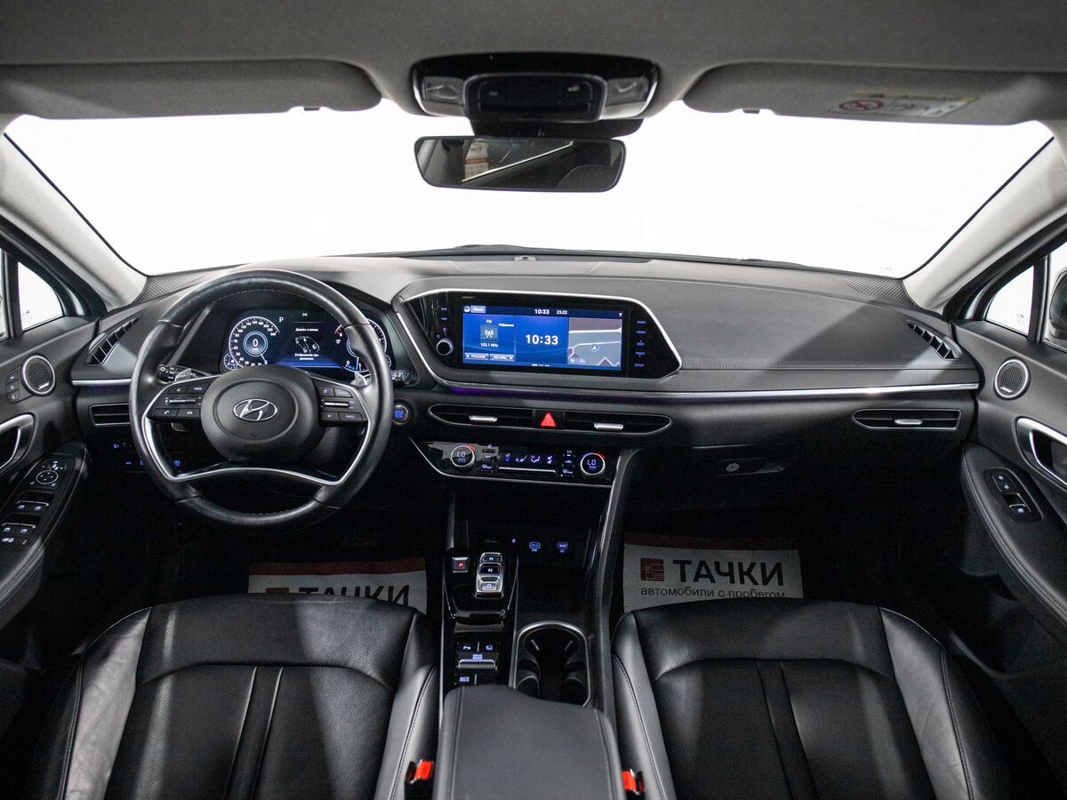 Hyundai Sonata 2020 - фото автомобиля