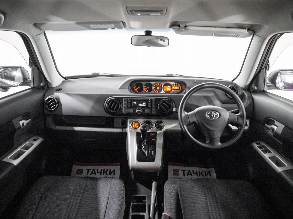 Toyota Corolla Rumion 2009 - фото автомобиля