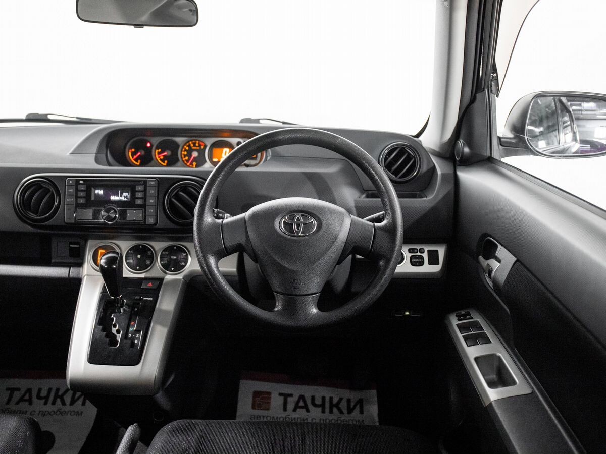 Toyota Corolla Rumion 2009 - фото автомобиля