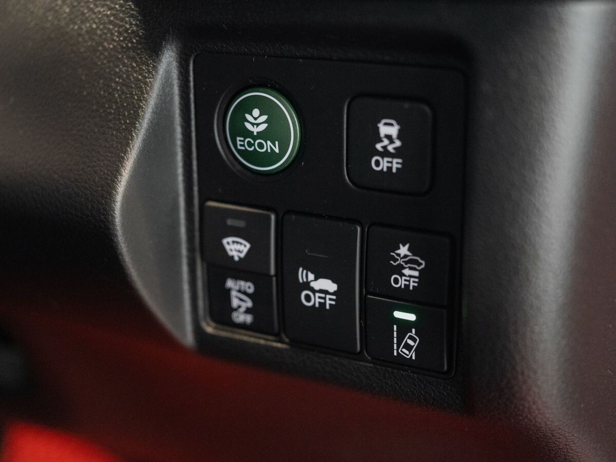 Honda Vezel 2017 - фото автомобиля