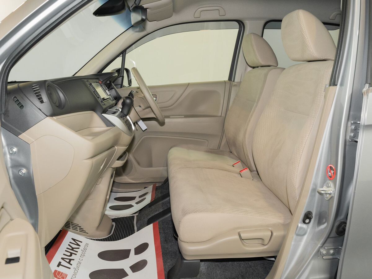 Honda N-WGN 2017 - фото автомобиля