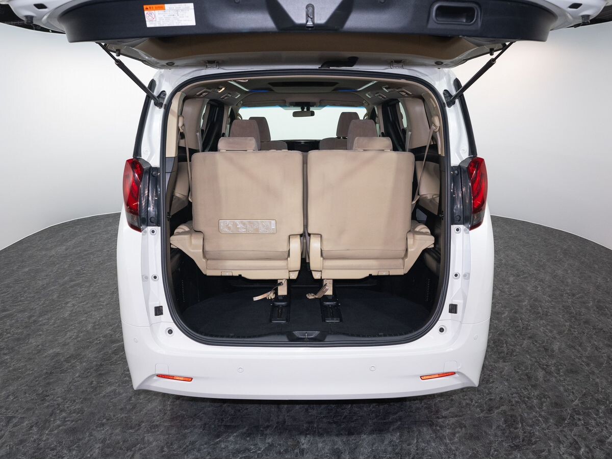Toyota Alphard 2015 - фото автомобиля