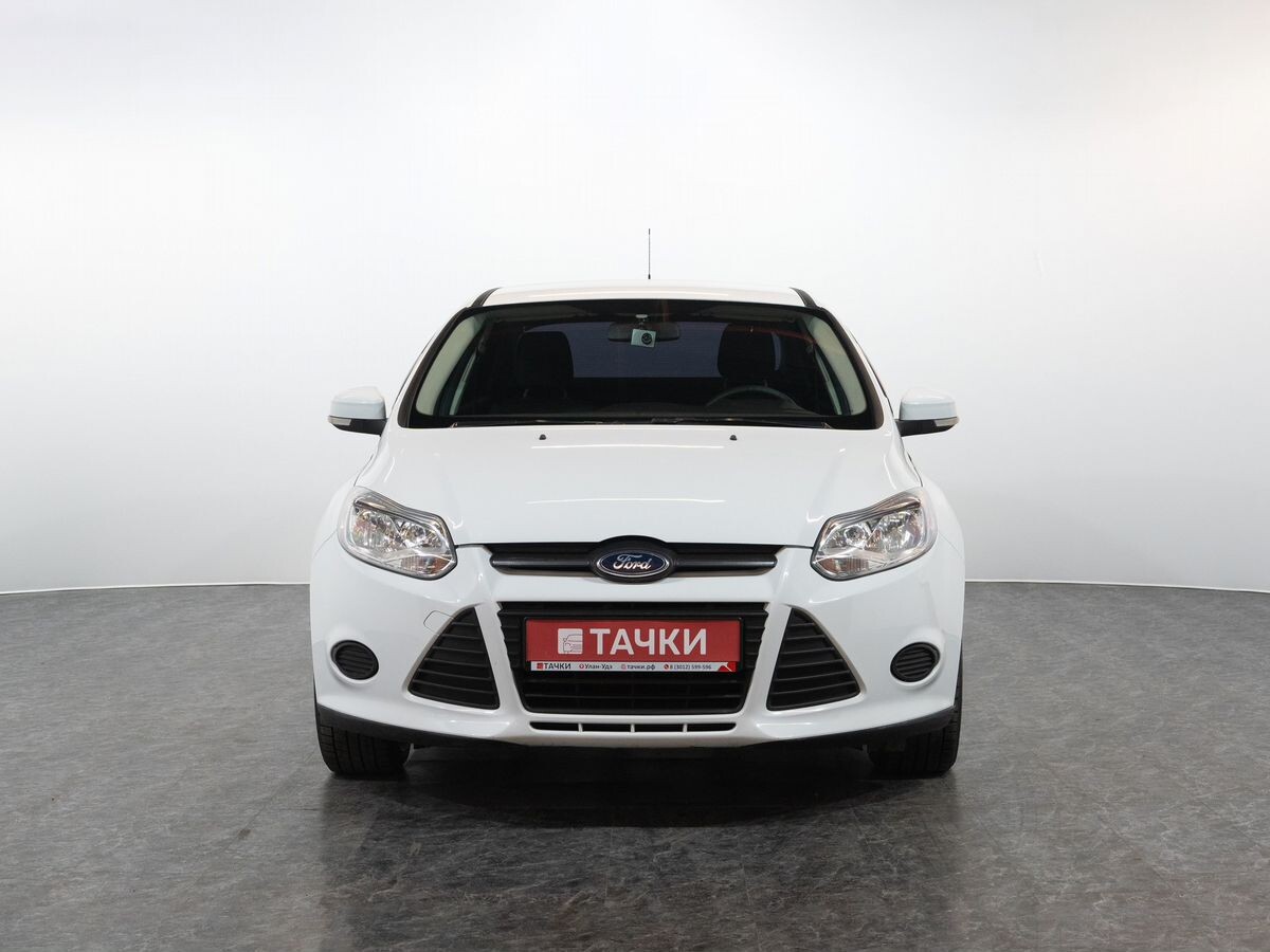 Ford Focus 2011 - фото автомобиля