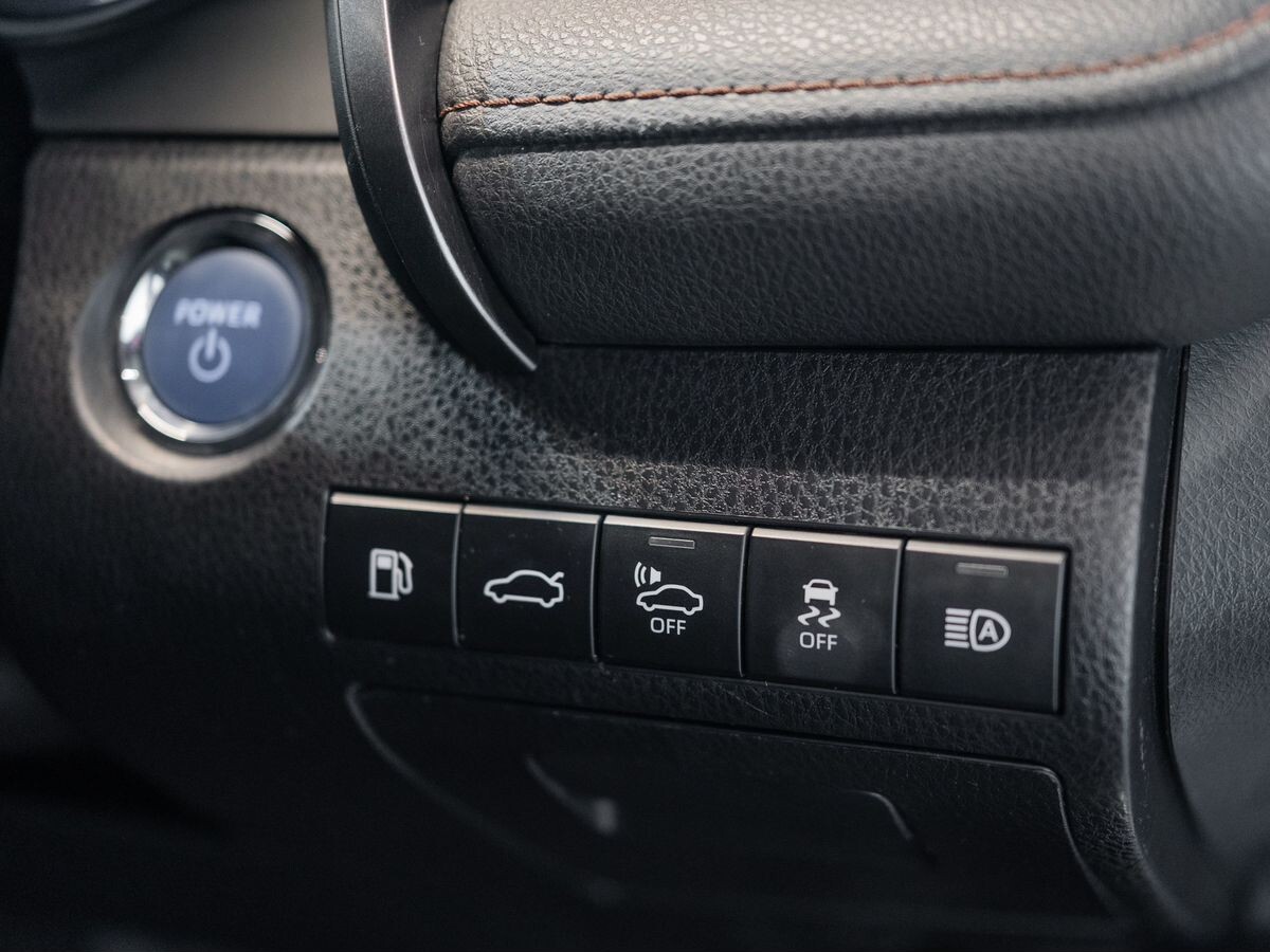 Toyota Camry 2017 - фото автомобиля