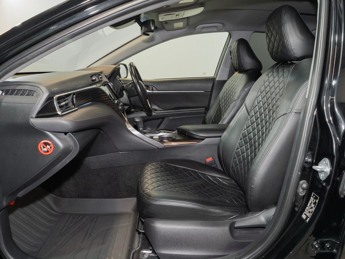 Toyota Camry 2017 - фото автомобиля