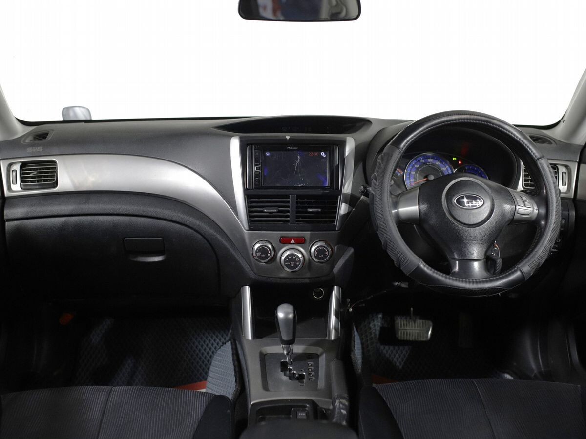 Subaru Forester 2008 - фото автомобиля